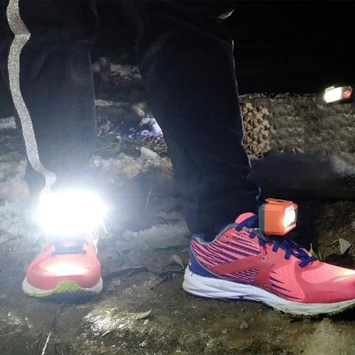 Chaussure store led adidas